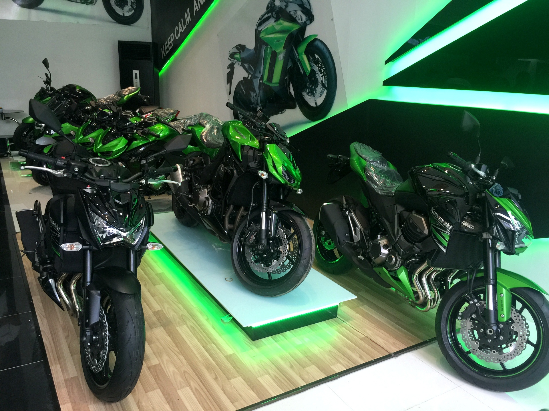 18 chiec Kawasaki chinh hang ve Viet Nam hinh anh