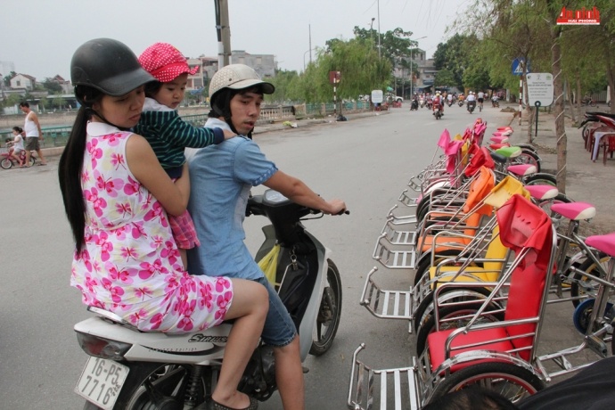 Xich lo ti hon 'lam mua lam gio' tai Hai Phong hinh anh