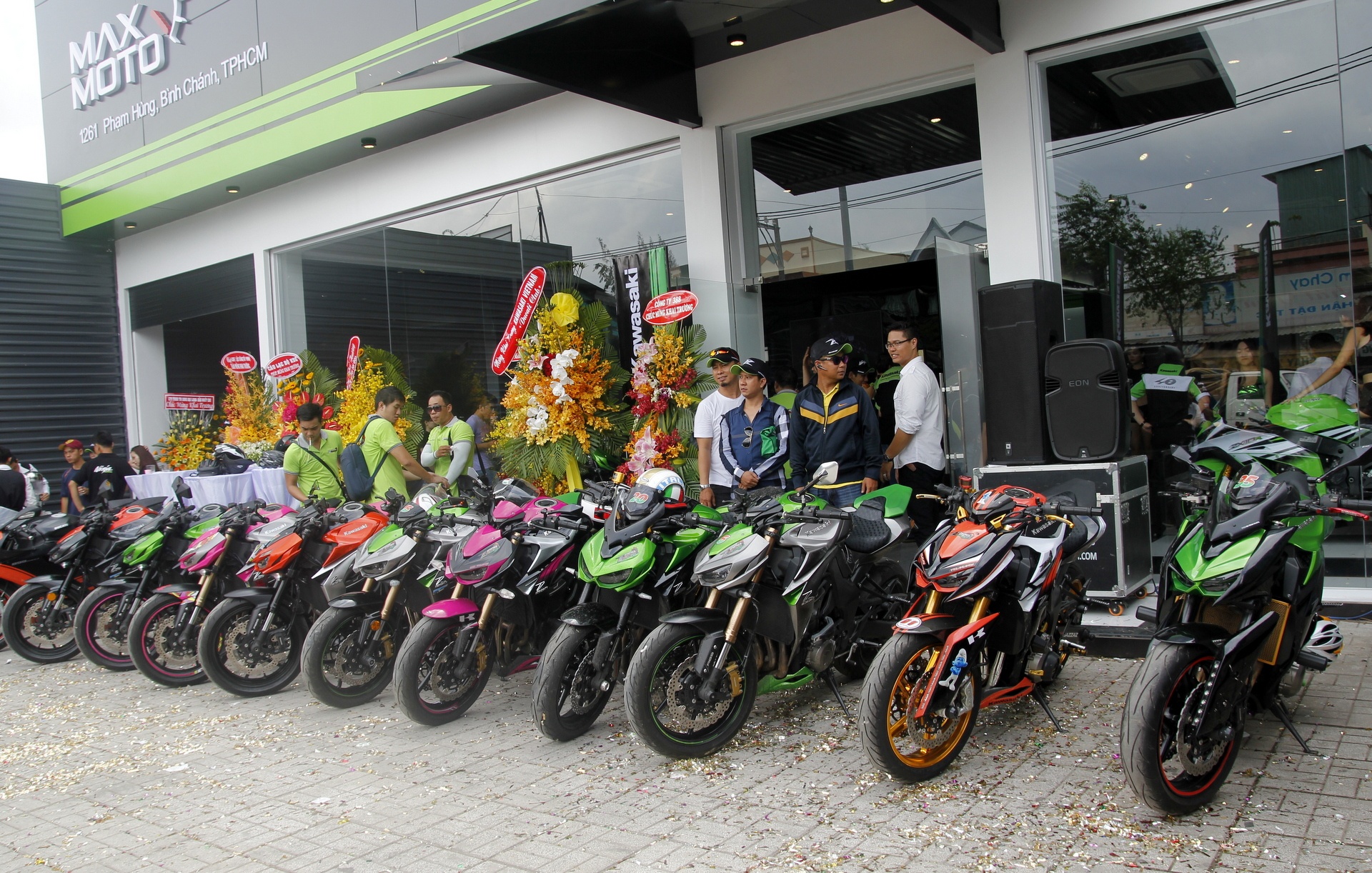 Hang chuc sieu moto hoi tu o Sai Gon hinh anh