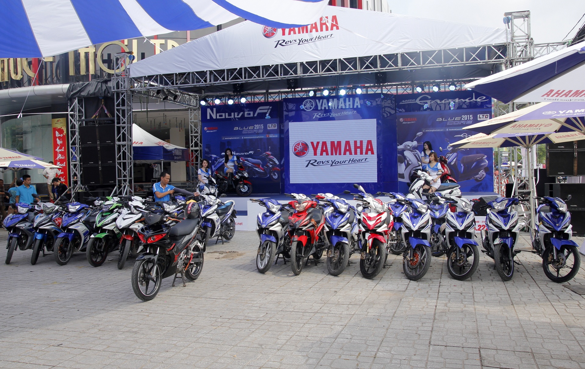 30 chiec Exciter do hoi tu o Sai Gon hinh anh