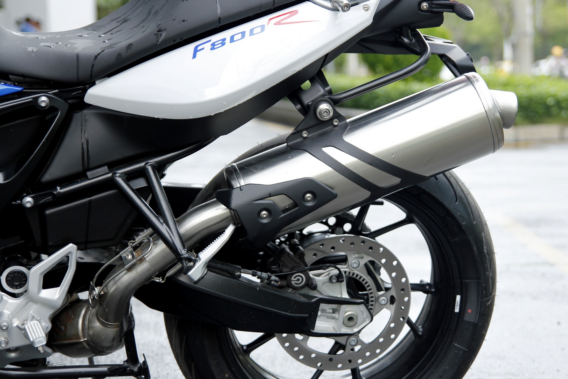 Thu tieng po va tinh nang BMW F800R tai Viet Nam hinh anh