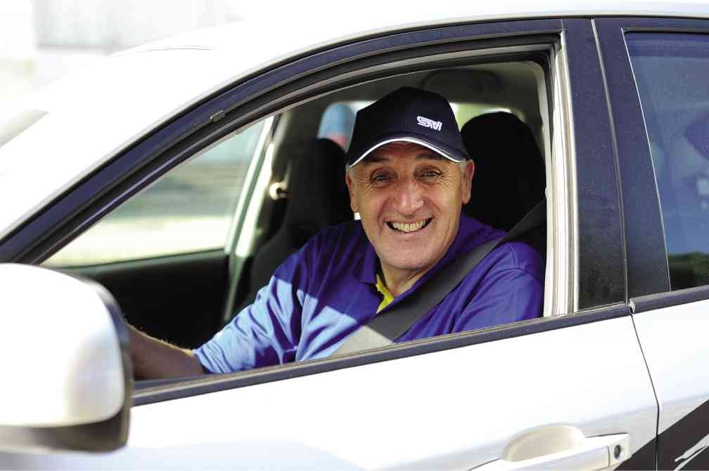 Tay dua Russ Swift bieu dien o Sai Gon hinh anh