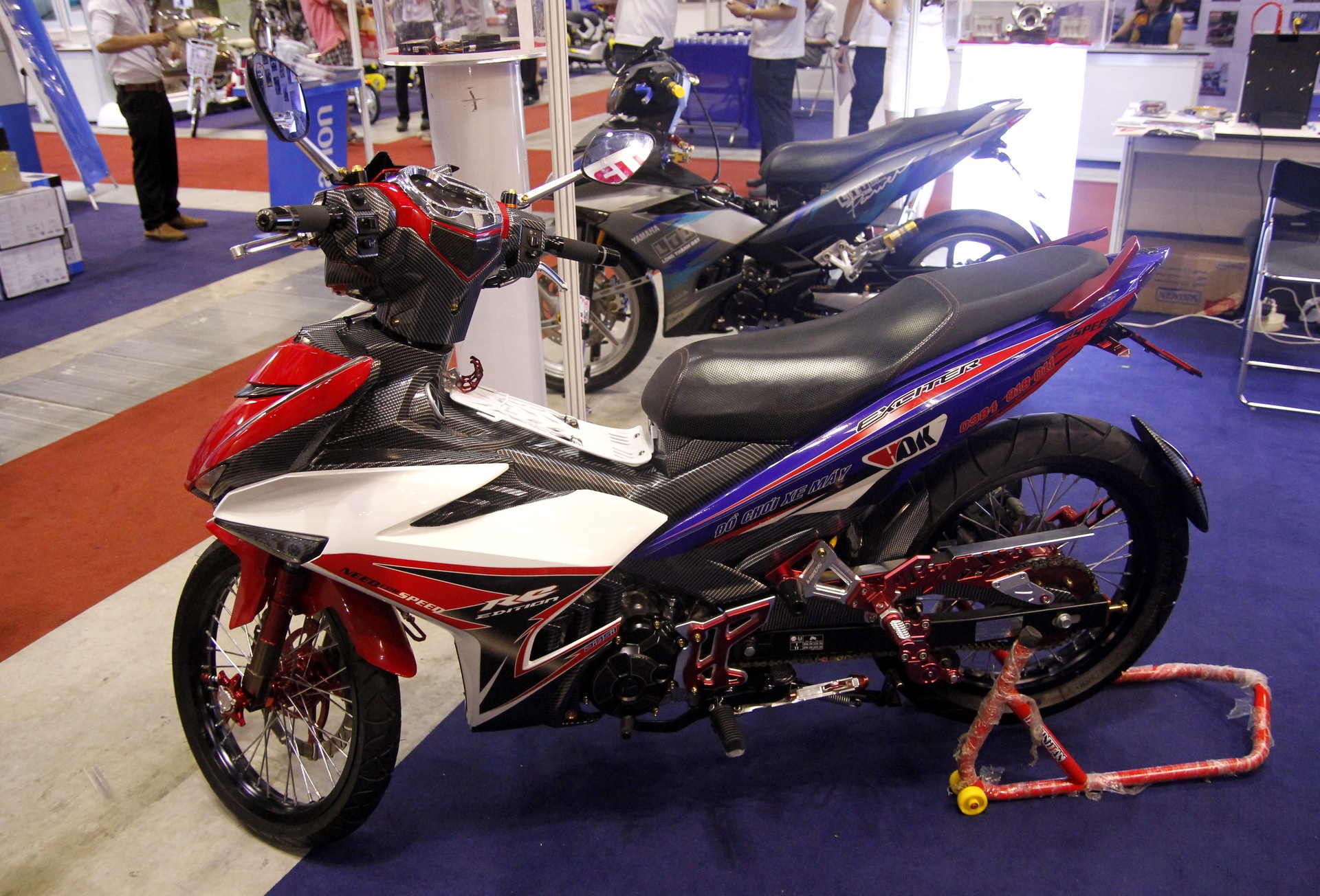 Exciter 150 do phong cach Thai tai Sai Gon hinh anh