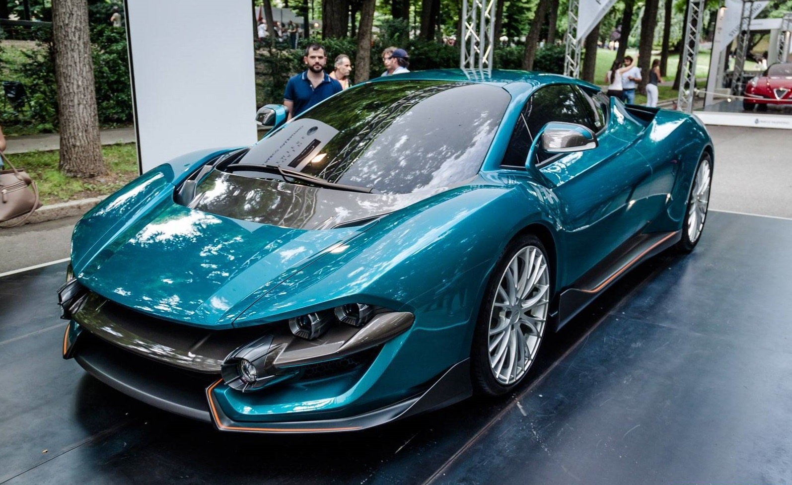 Torino Design ra mat sieu xe 860 ma luc hinh anh