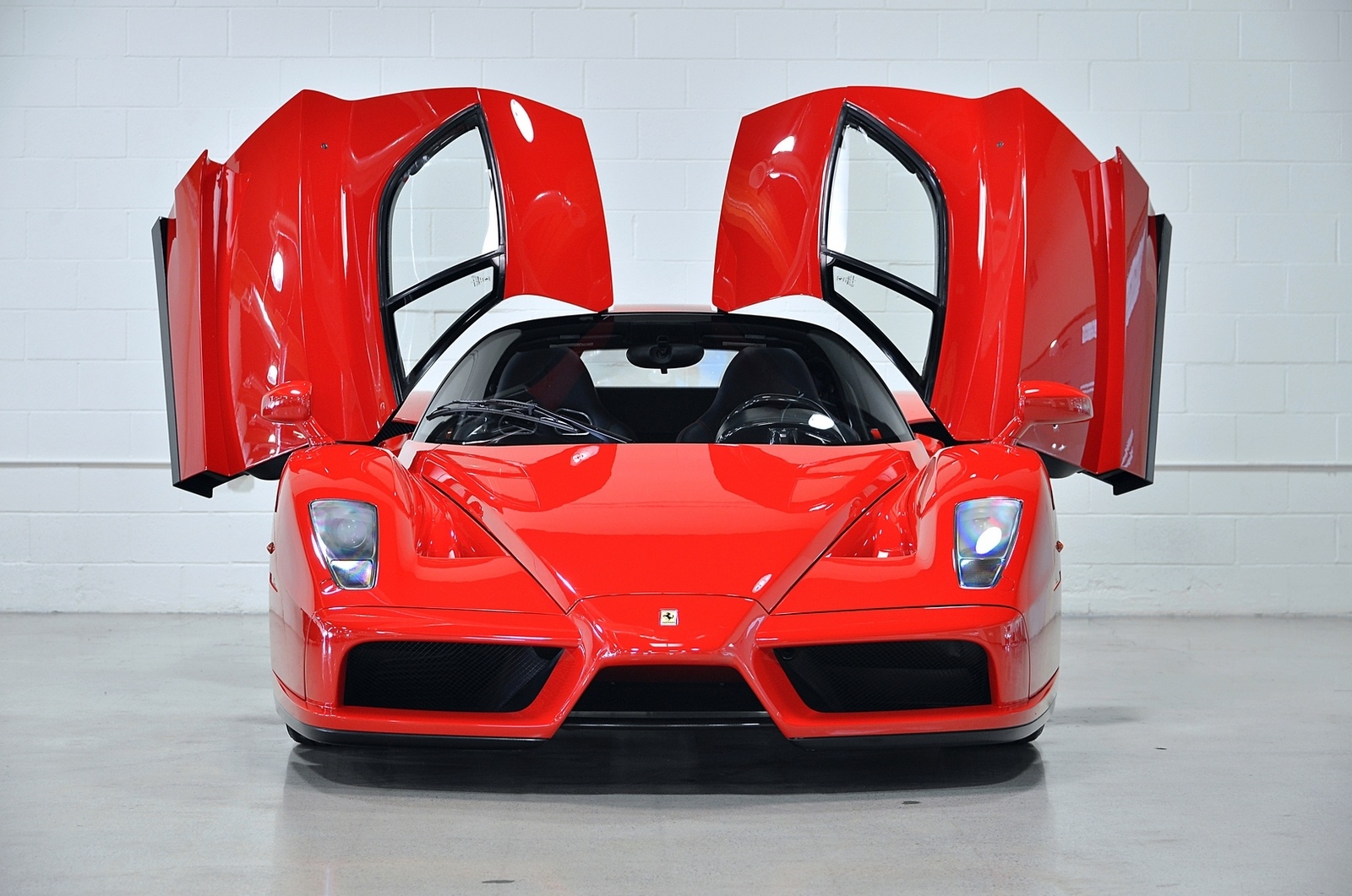 Floyd Mayweather ban Ferrari Enzo sau tran quyen Anh the ky hinh anh