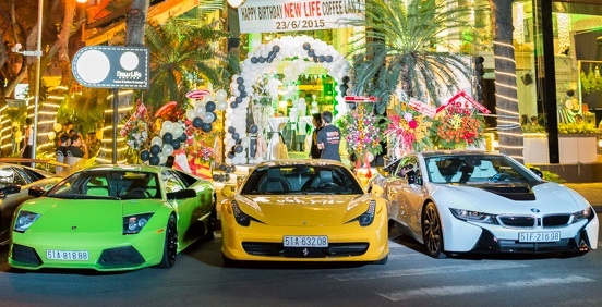 Dan sieu xe hoi tu tai Sai Gon hinh anh