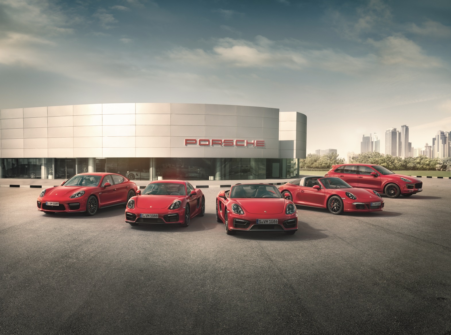 Porsche ban hon 3.000 xe sang o chau A - Thai Binh Duong hinh anh