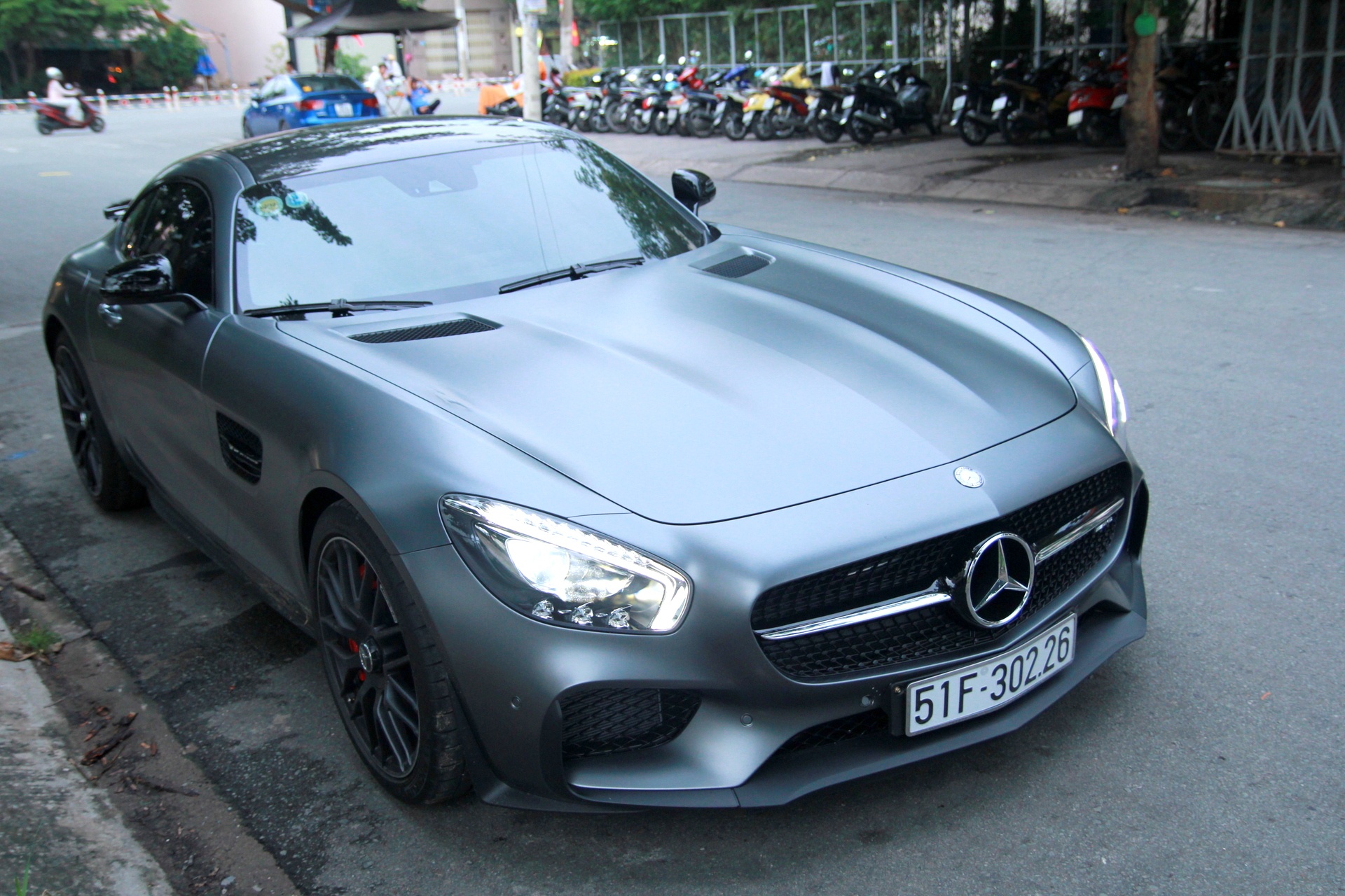 Trai nghiem Mercedes GT S Edition 1 gan 10 ty tai Sai Gon hinh anh