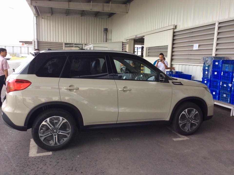 Gia gan 700 trieu, doi thu Ford Ecosport co cua song tai VN? hinh anh