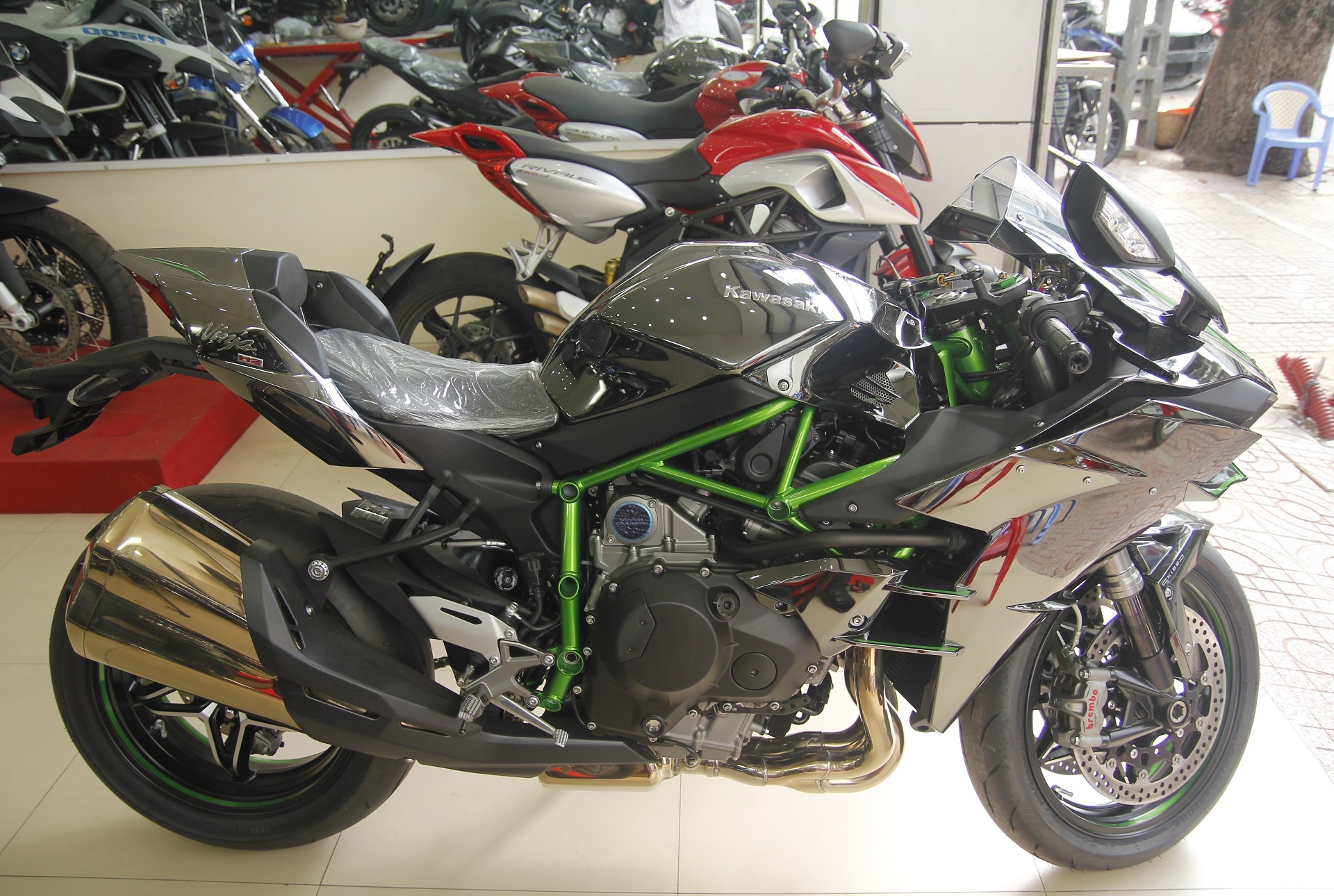 5 sieu moto dang mo uoc tai Viet Nam hinh anh