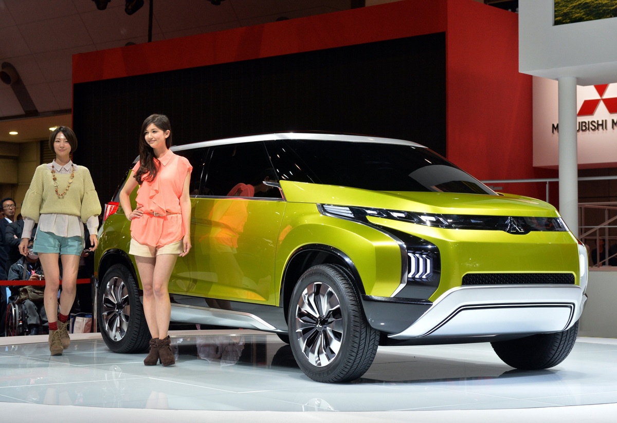 Mitsubishi sap gioi thieu xe tiet kiem nhien lieu tai VN hinh anh
