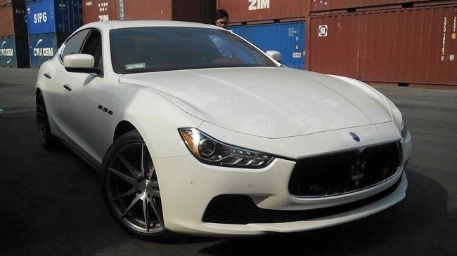 Audi A6 co them doi thu tai Viet Nam? hinh anh