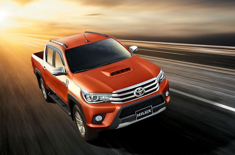 Cac mau xe an khach cua Toyota dang gap kho hinh anh