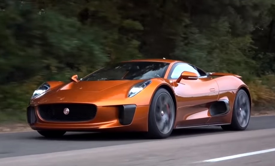 Chay thu sieu xe Jaguar C-X75 trong phim 007 Spectre hinh anh