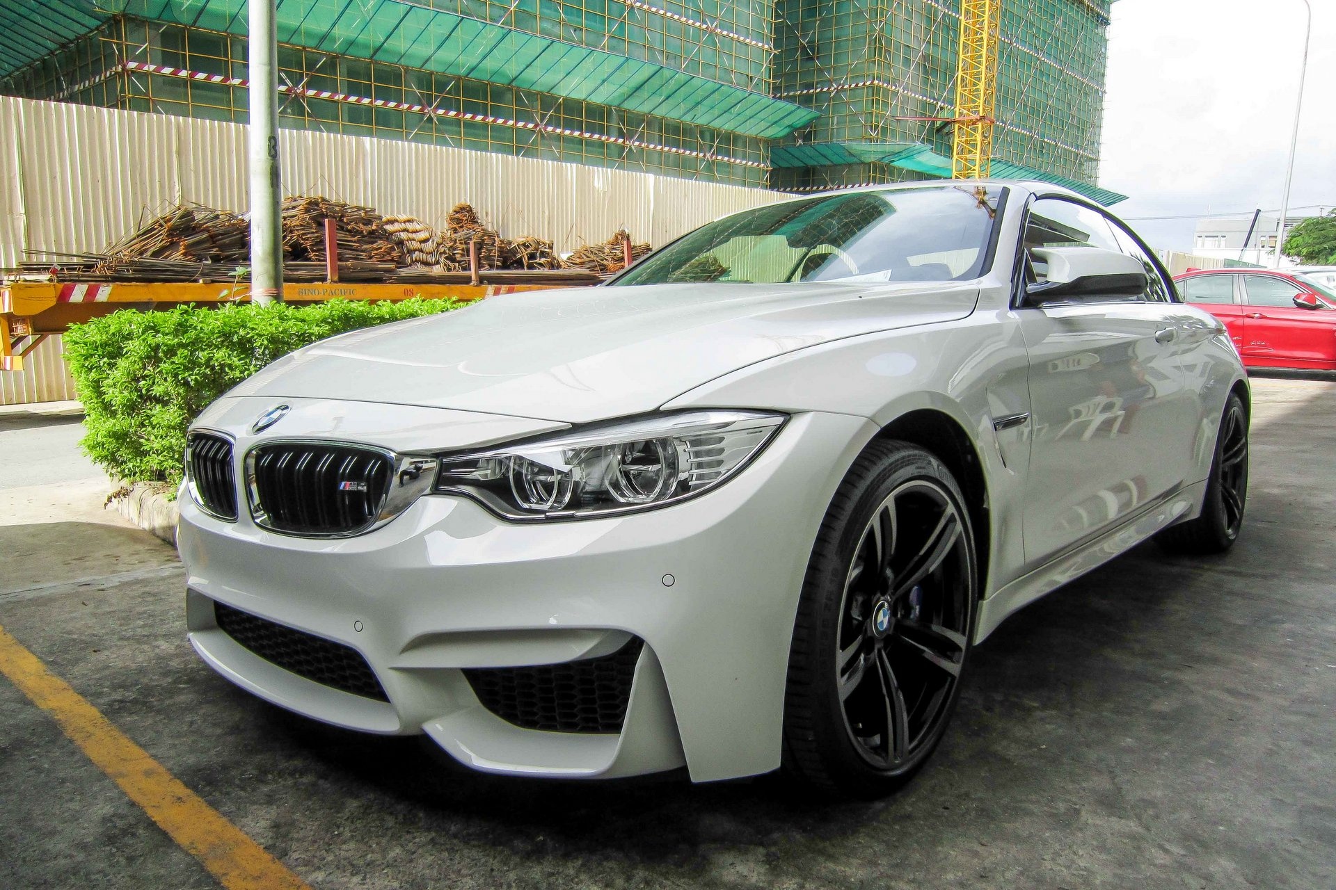 BMW M4 mui tran gia 4,2 ty dong tai VN hinh anh