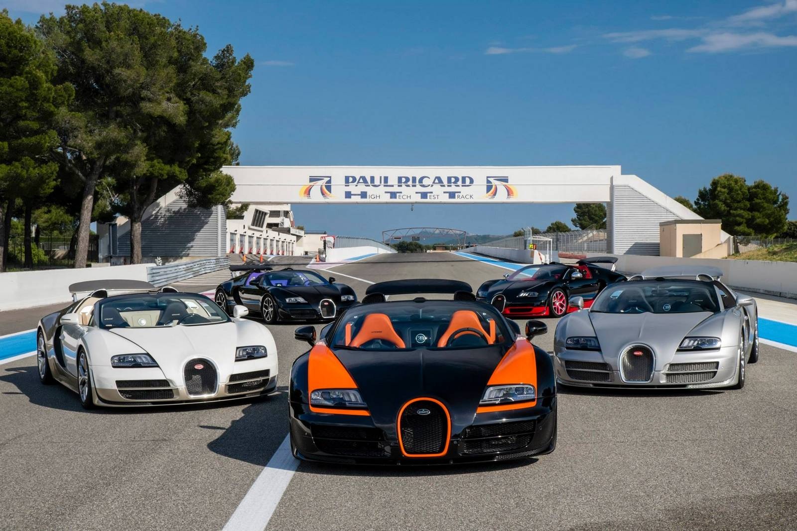 10 sieu xe Bugatti dat nhat the gioi hinh anh
