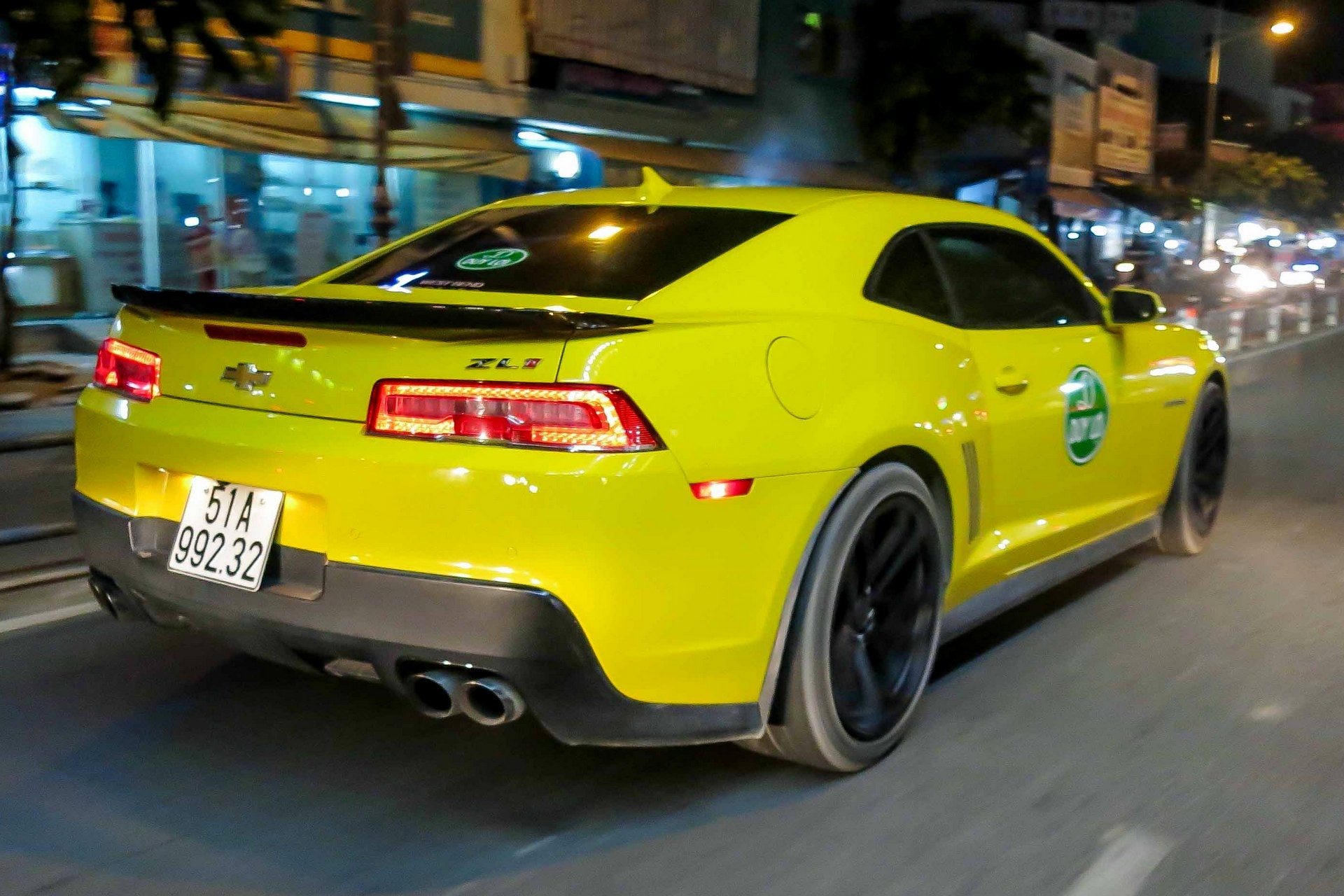 Chevrolet Camaro ZL1 do 750 ma luc tai xuat o Sai Gon hinh anh