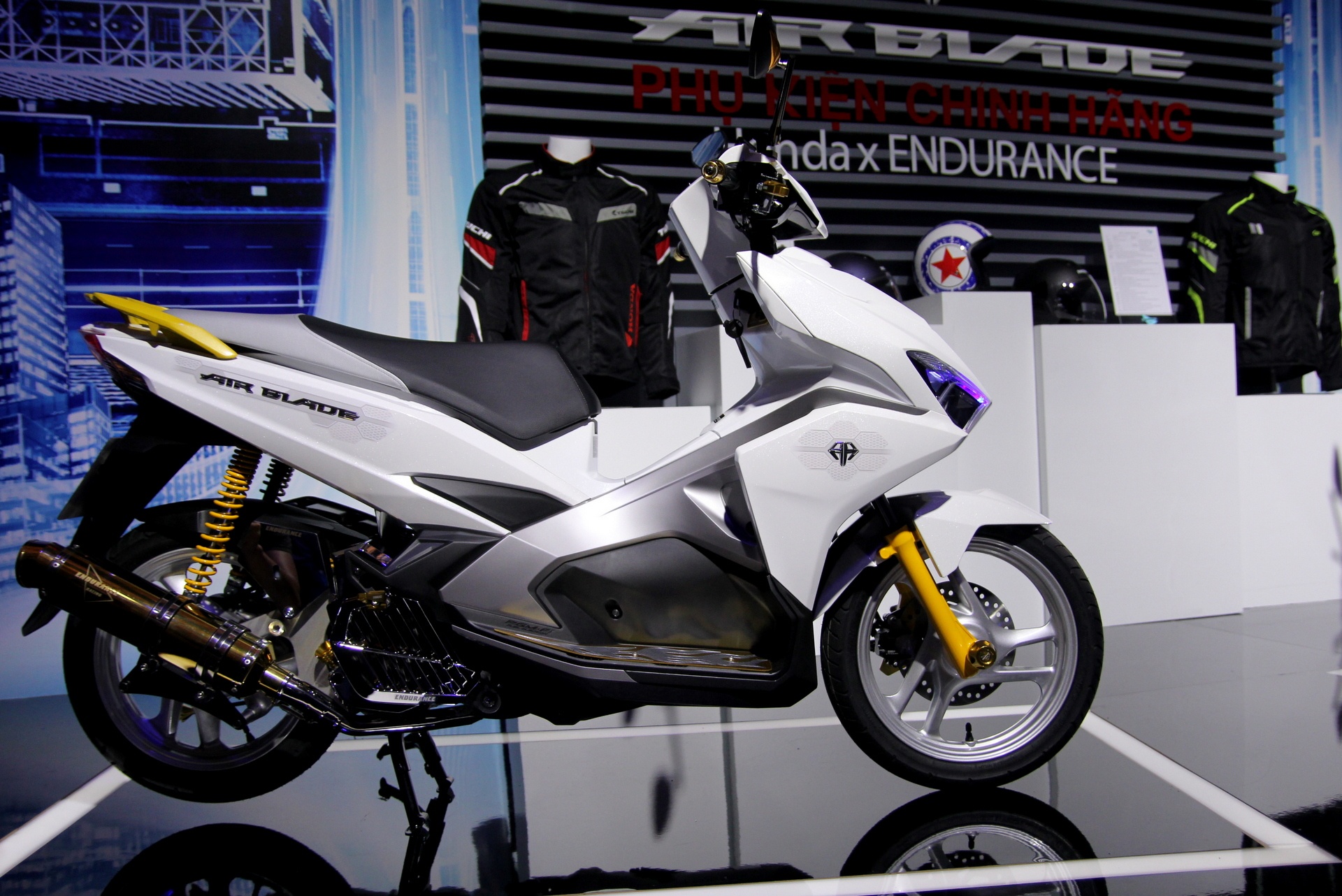 Honda Air Blade doi moi do chinh hang dau tien tai Viet Nam hinh anh