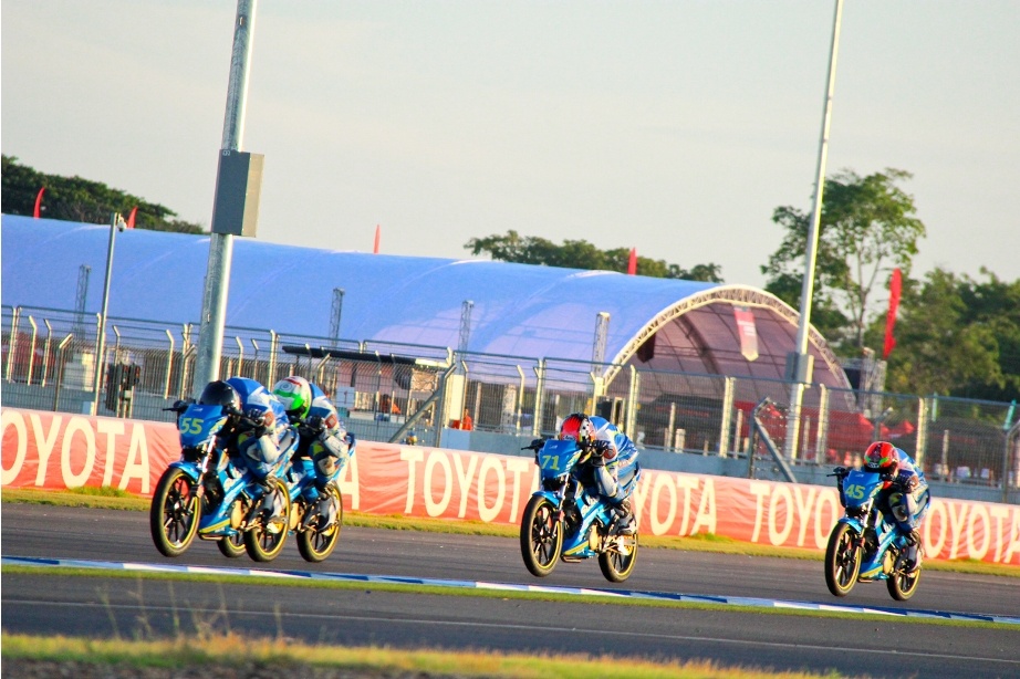 Tay dua Raider Viet Nam dung chot bang tai giai dua chau A hinh anh