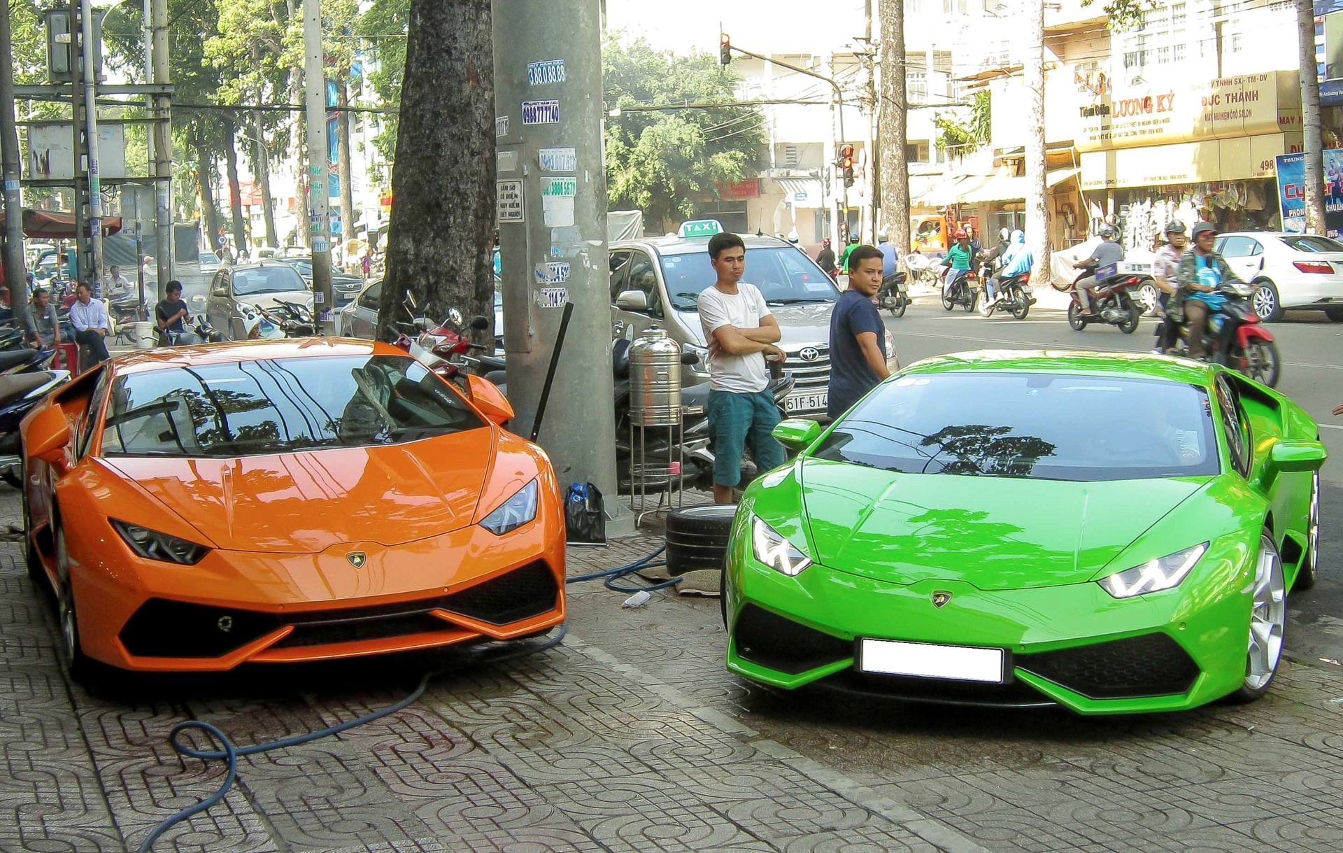 Sieu xe Lamborghini Huracan thu 7 ve Viet Nam hinh anh
