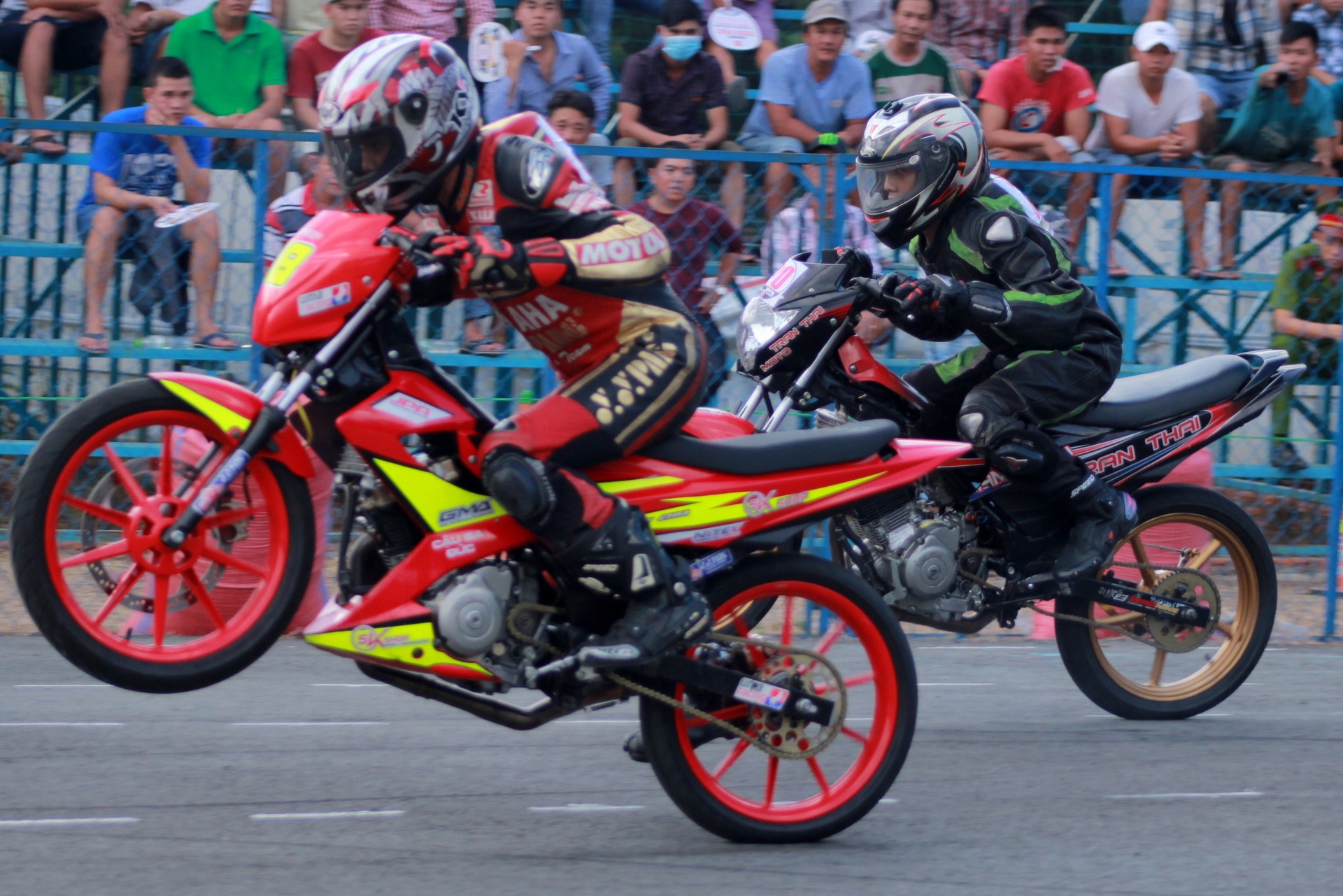 Tim duoc tay dua Raider Viet Nam tham gia giai chau A 2016 hinh anh