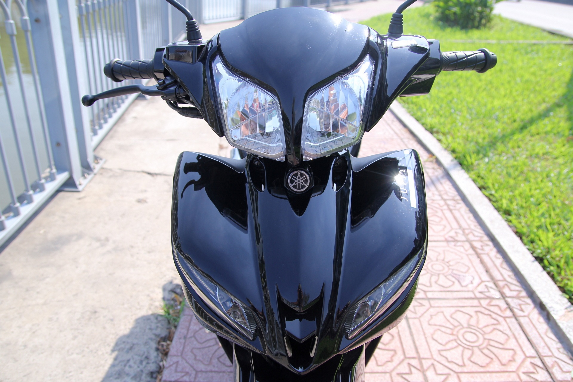 Gia lan banh cac mau xe so dat nhat Viet Nam anh 19