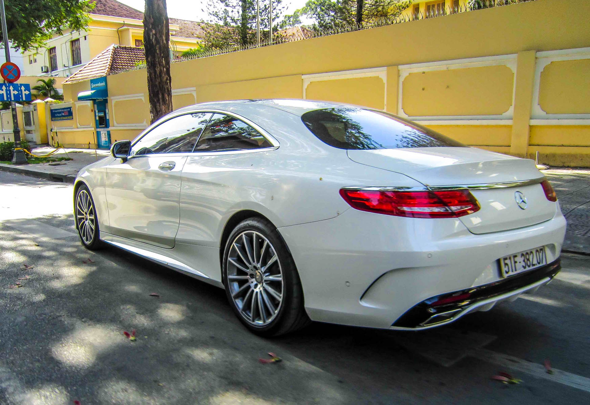 Mercedes S-Class Coupe gia tren 7 ty lan banh o Sai Gon hinh anh