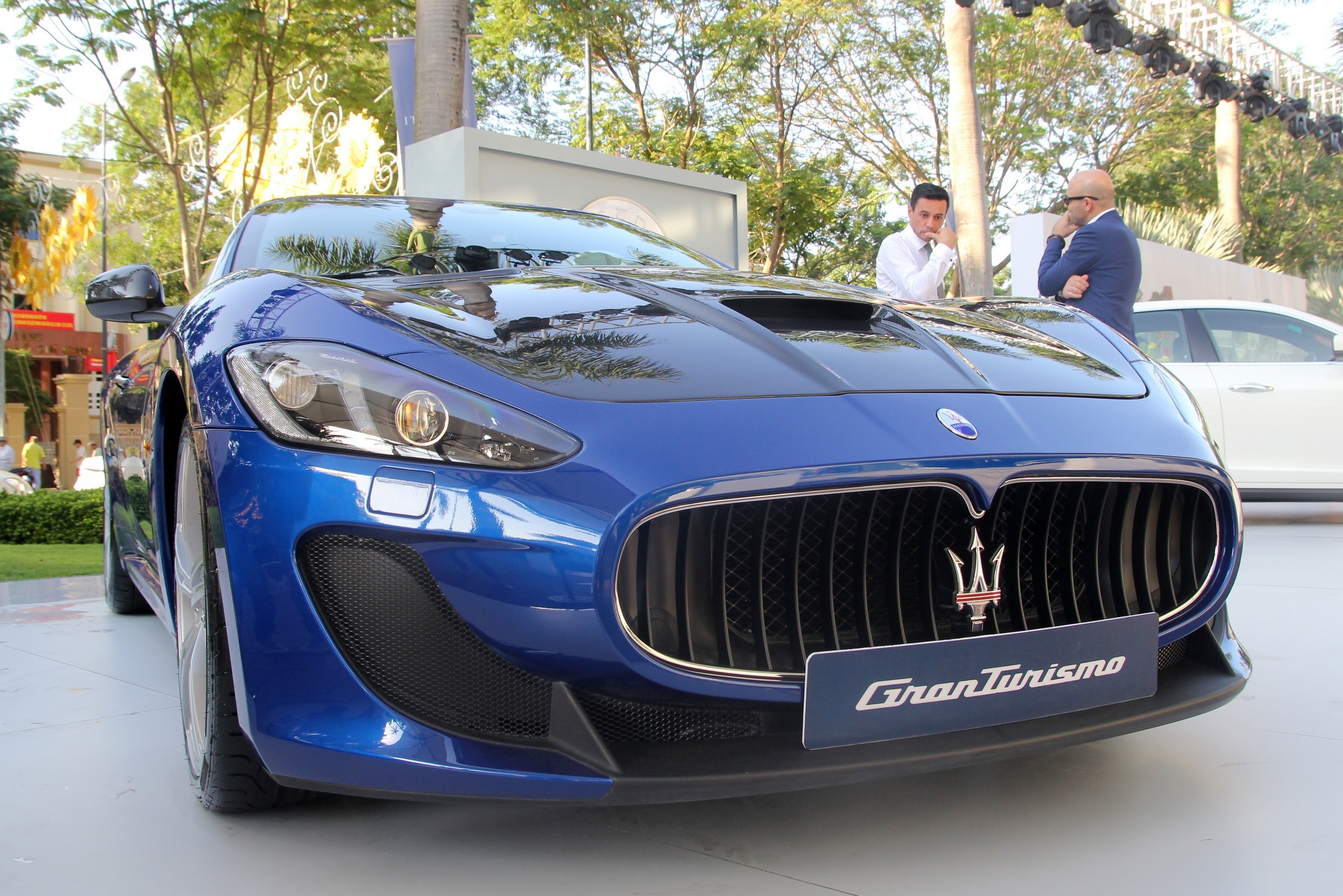 Maserati GranTurismo MC Stradale chinh hang dau tien tai VN hinh anh