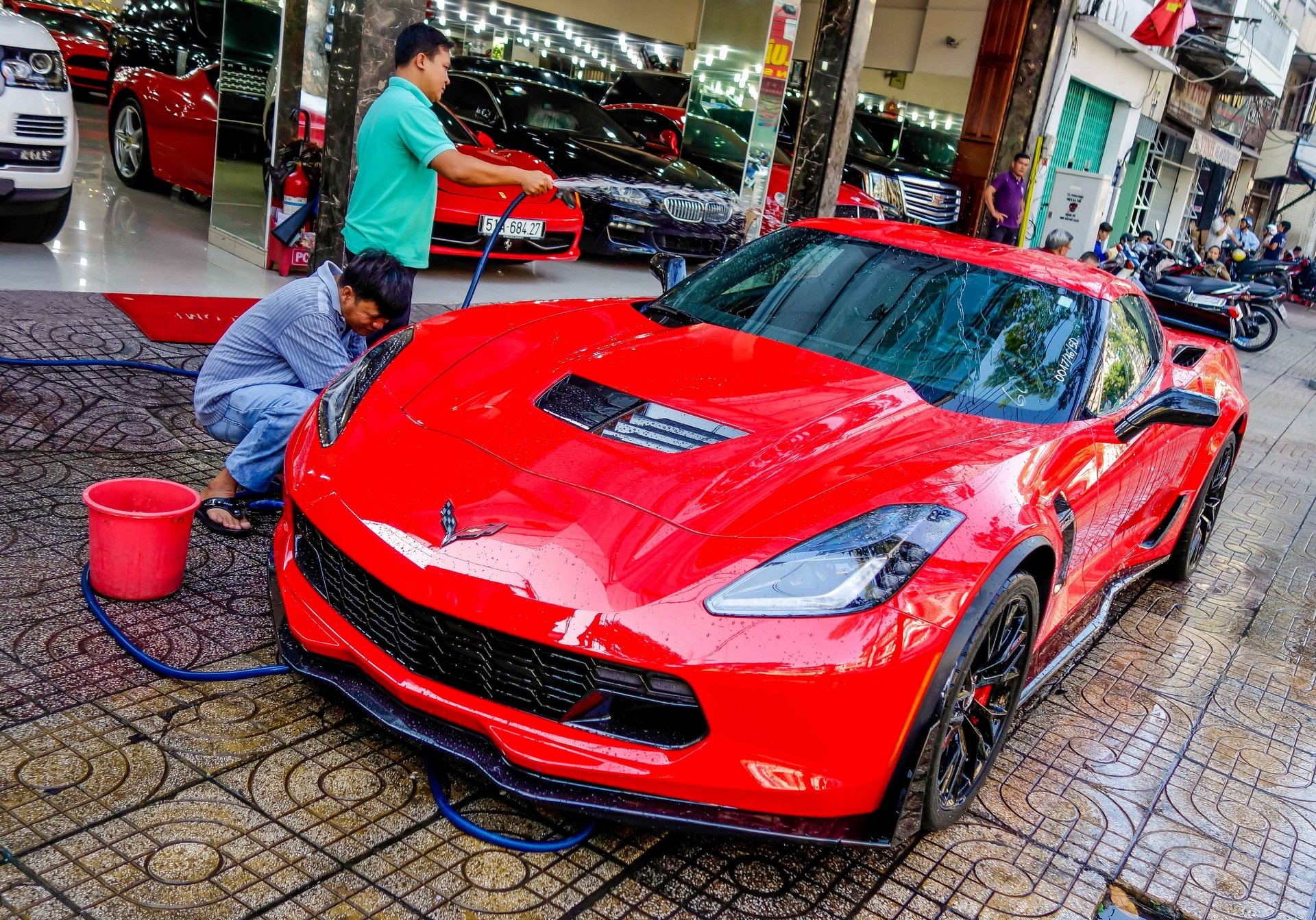 Chevrolet Corvette Z06 ve Viet Nam gia tren 6 ty dong hinh anh