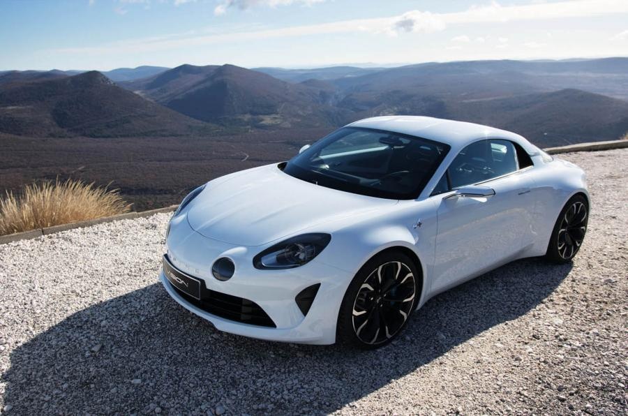 Tan binh xe the thao Renault Alpine Vision ra mat hinh anh