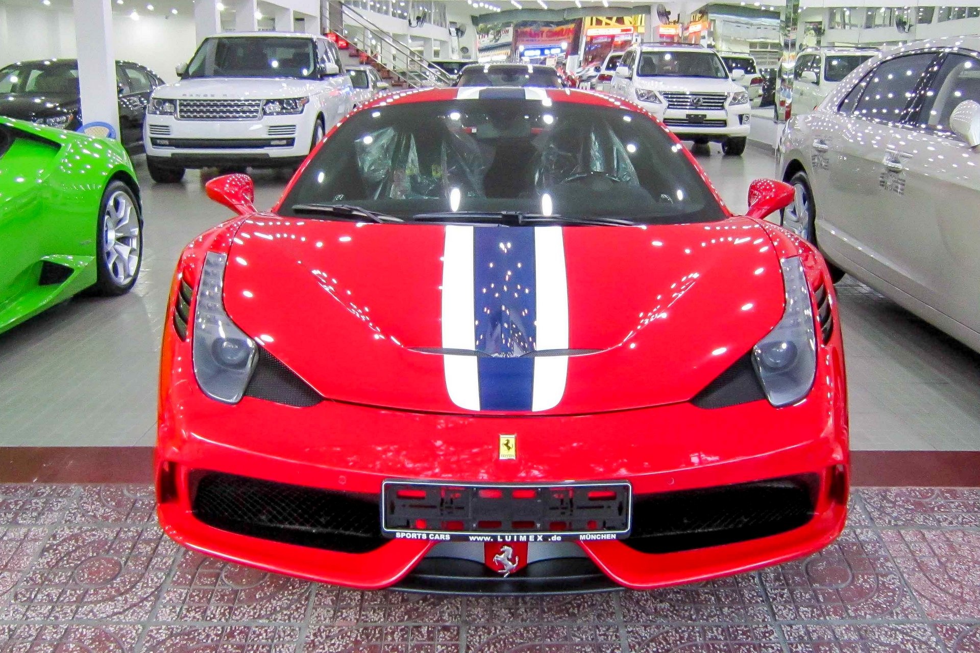 Sieu xe Ferrari 458 Speciale dau tien tai Viet Nam hinh anh