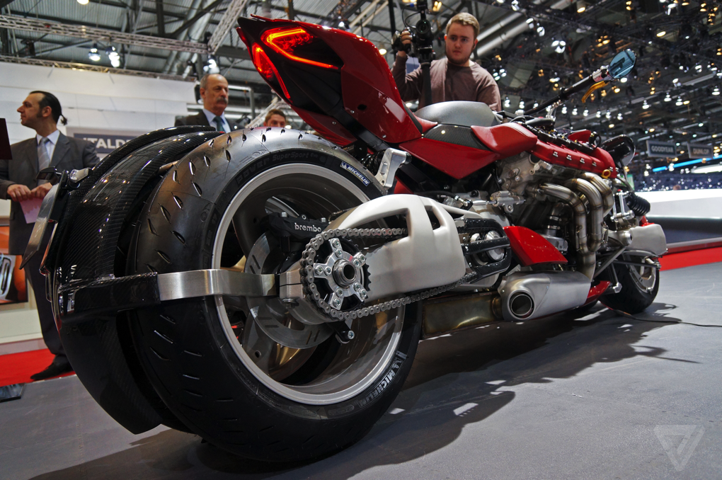 Lazareth LM847,  sieu moto,  Dodge Tomahawk,  Tron lightcycle,  Batman anh 3