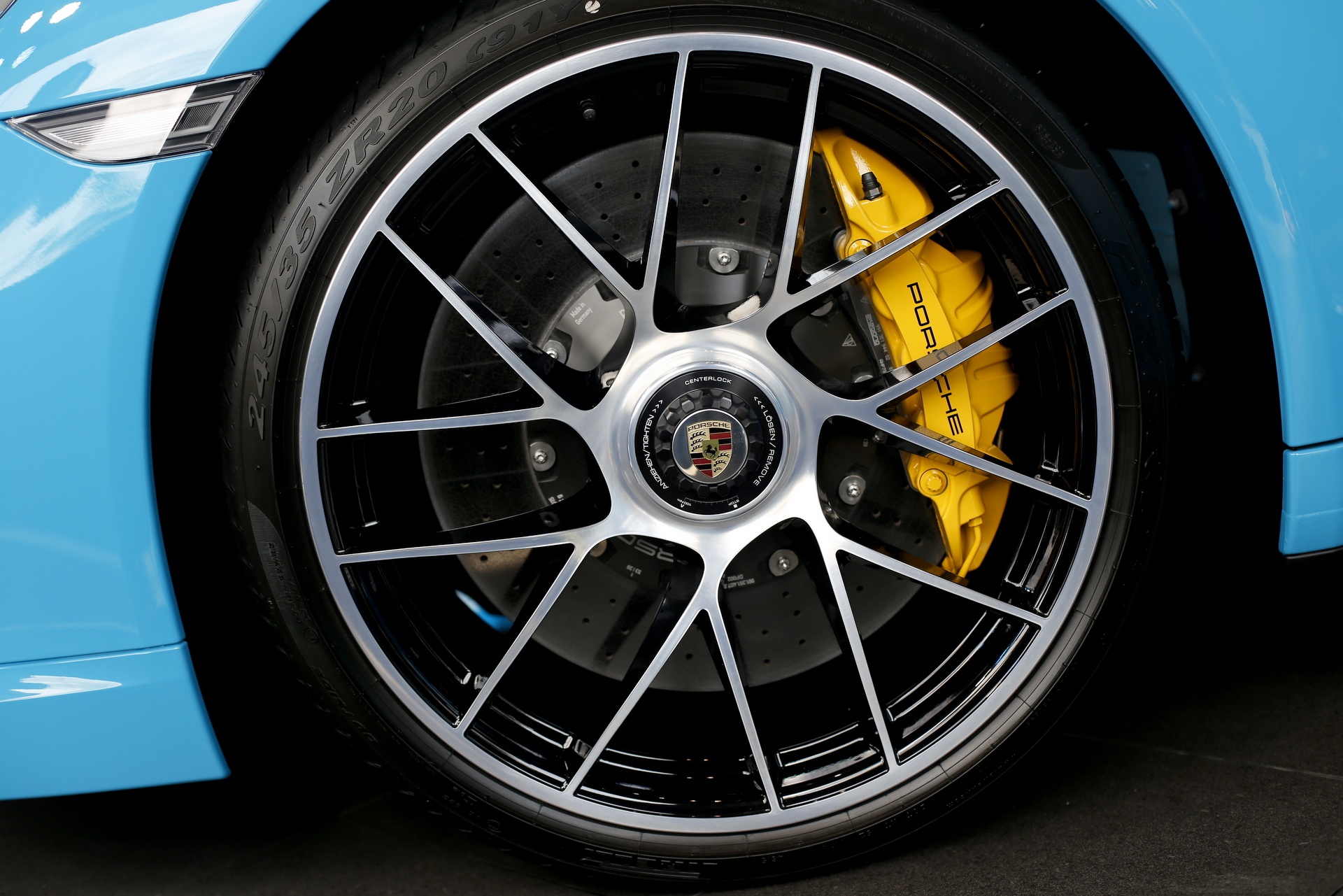 Porsche 911 Turbo S,  sieu xe Porsche,  Porsche dat nhat Viet Nam,  Porsche 911 doi moi,  ra mat Porsche 911 tai Viet Nam anh 12