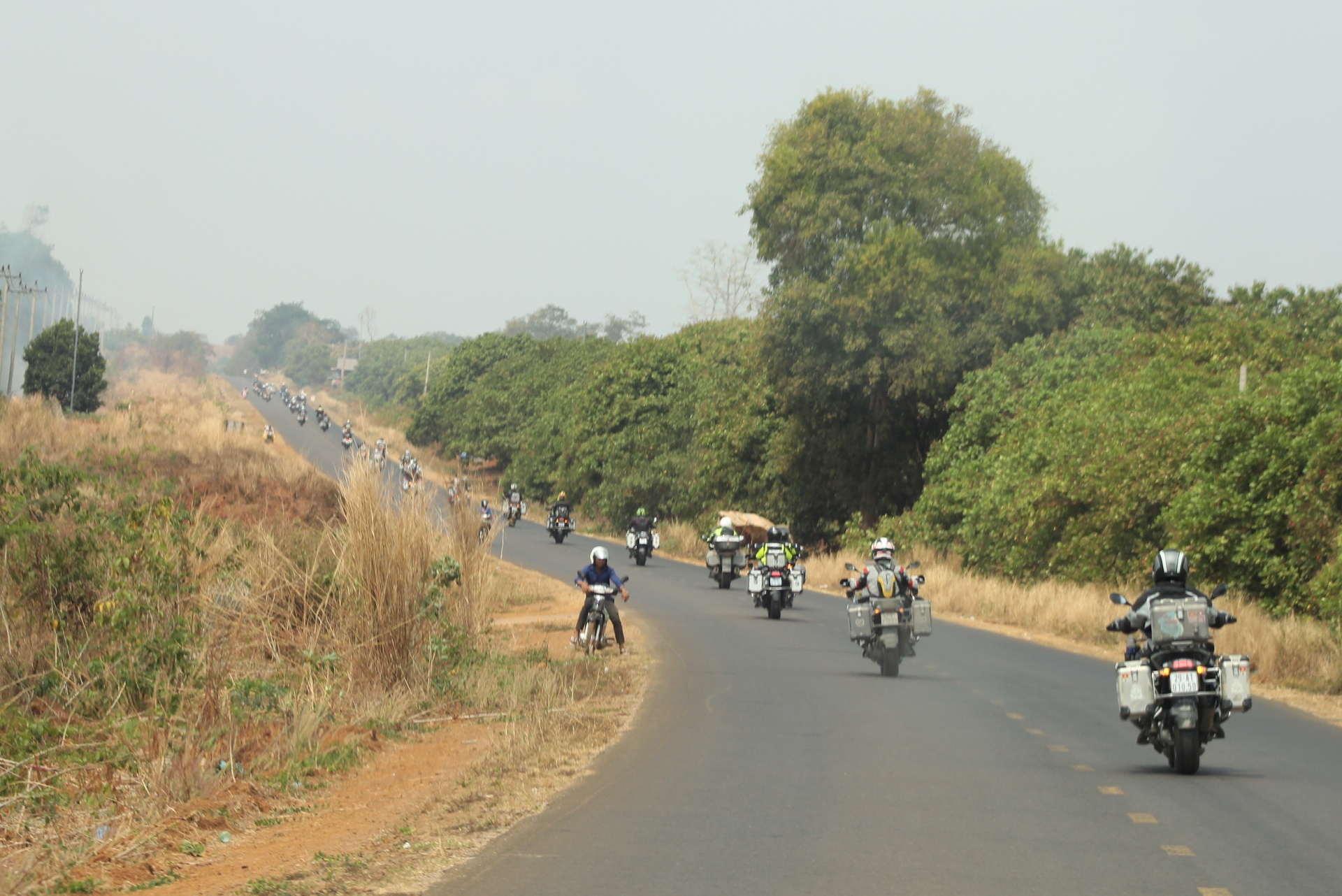 dua xe SBK,  World Superbike,  BMW GS Vietnam,  BMW Motorad,  xe duong truong,  adventure,  phuot,  di tour,  Campuchia,  Thai Lan anh 5