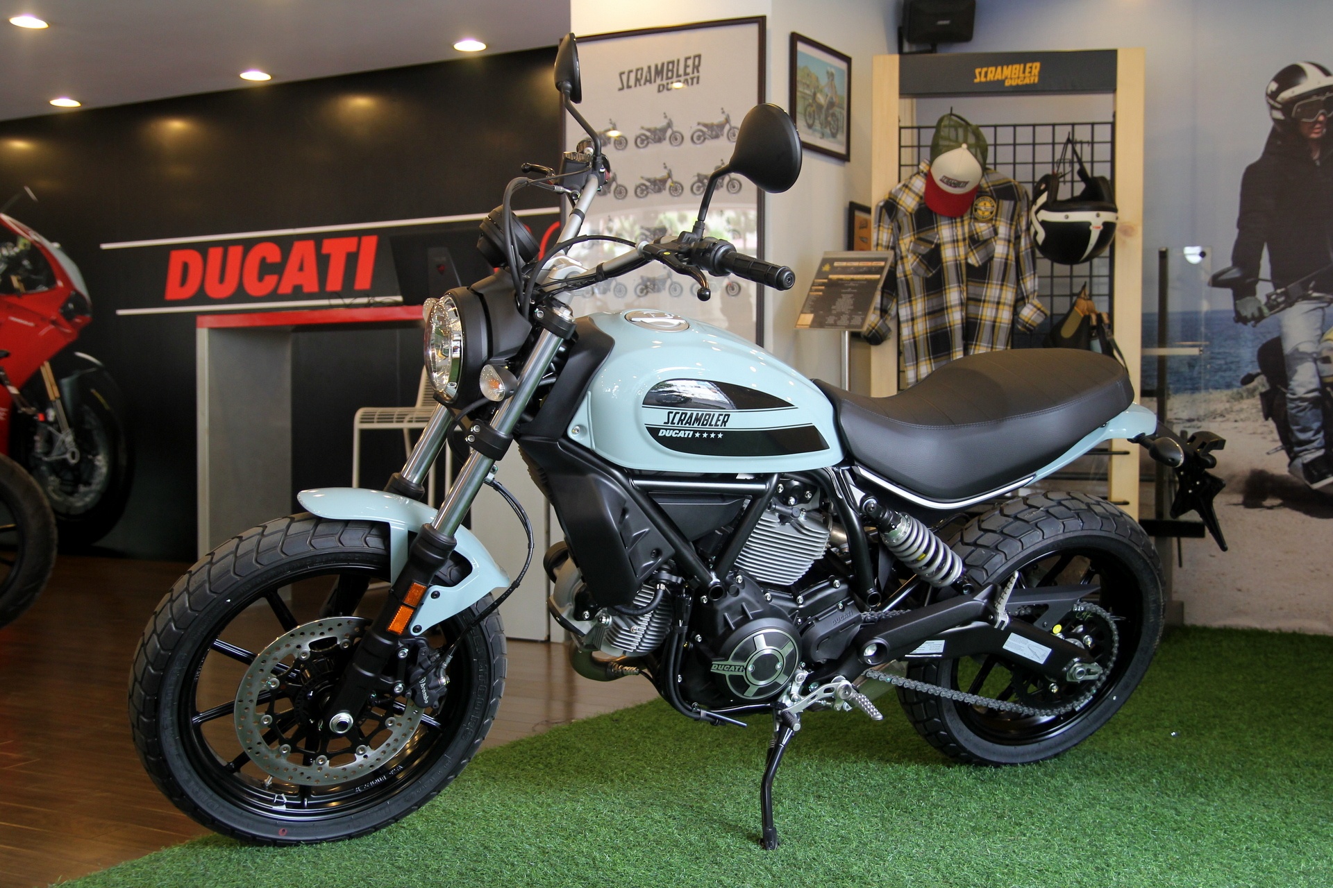 Ducati Scrambler gia re tai Viet Nam anh 1