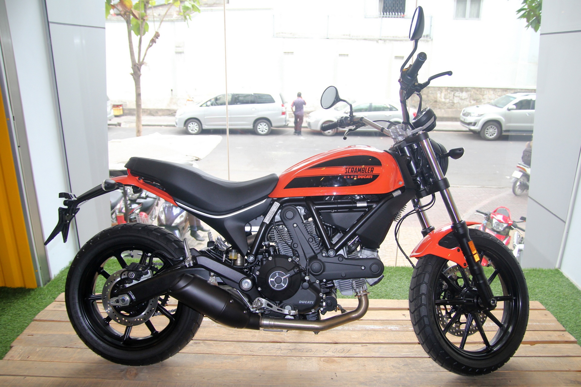 Ducati Scrambler gia re tai Viet Nam anh 3