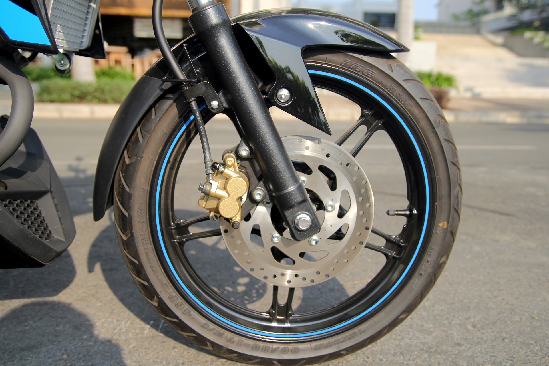 Yamaha FZ150i mau moi o Viet Nam anh 5