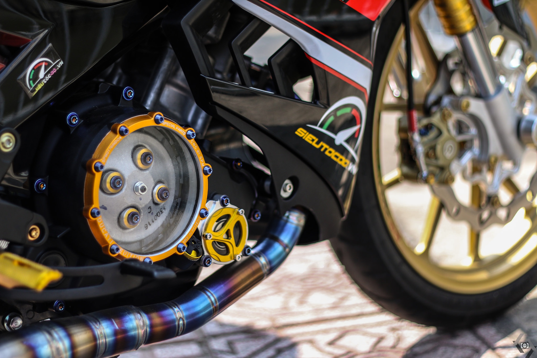 Exciter độ kiểu xe đua ở Sài Gòn ảnh 6 Exciter do kieu xe dua o Sai Gon anh 6