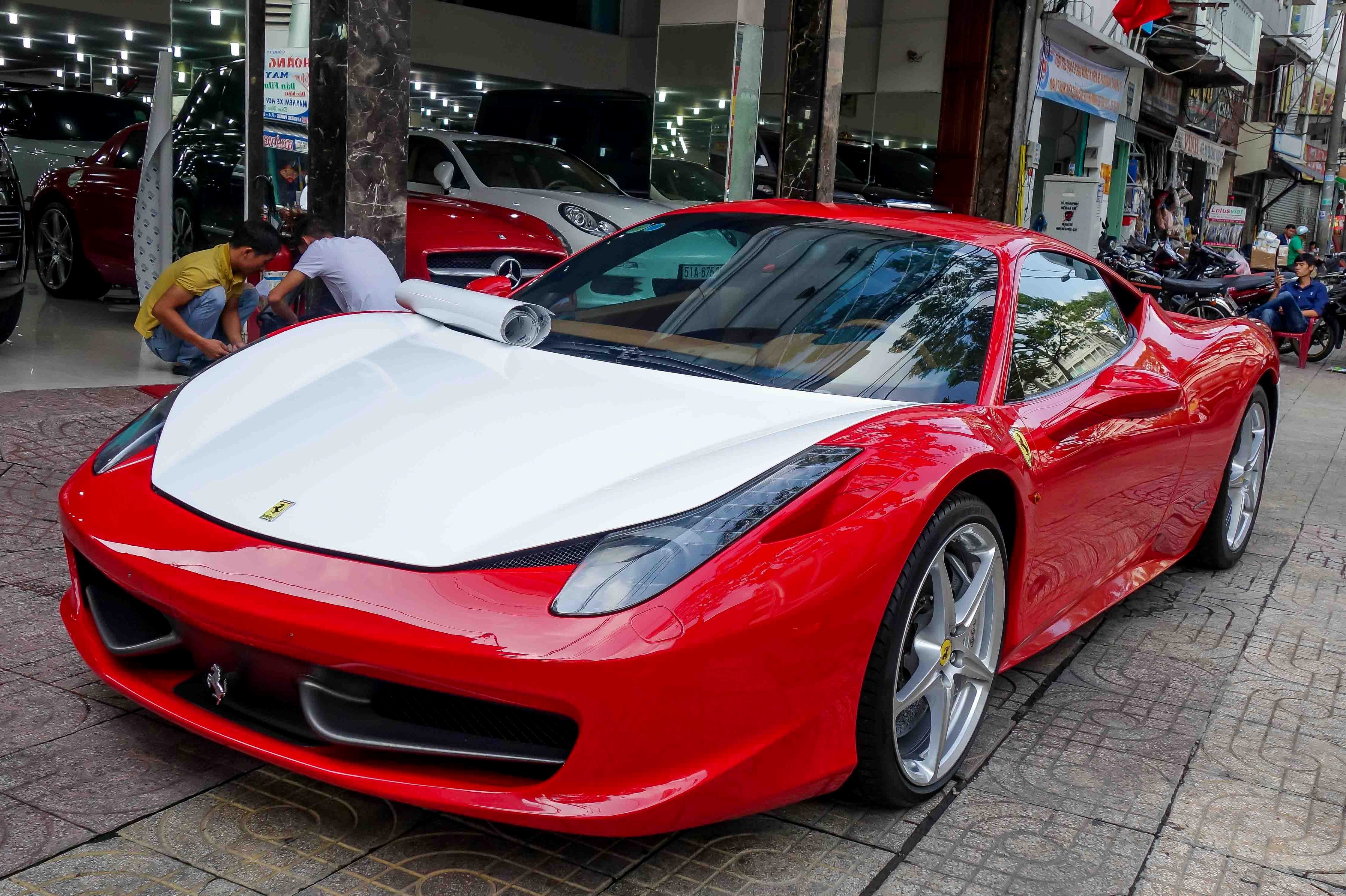 Ferrari 458 Italia cua thieu gia Phan Thanh anh 1