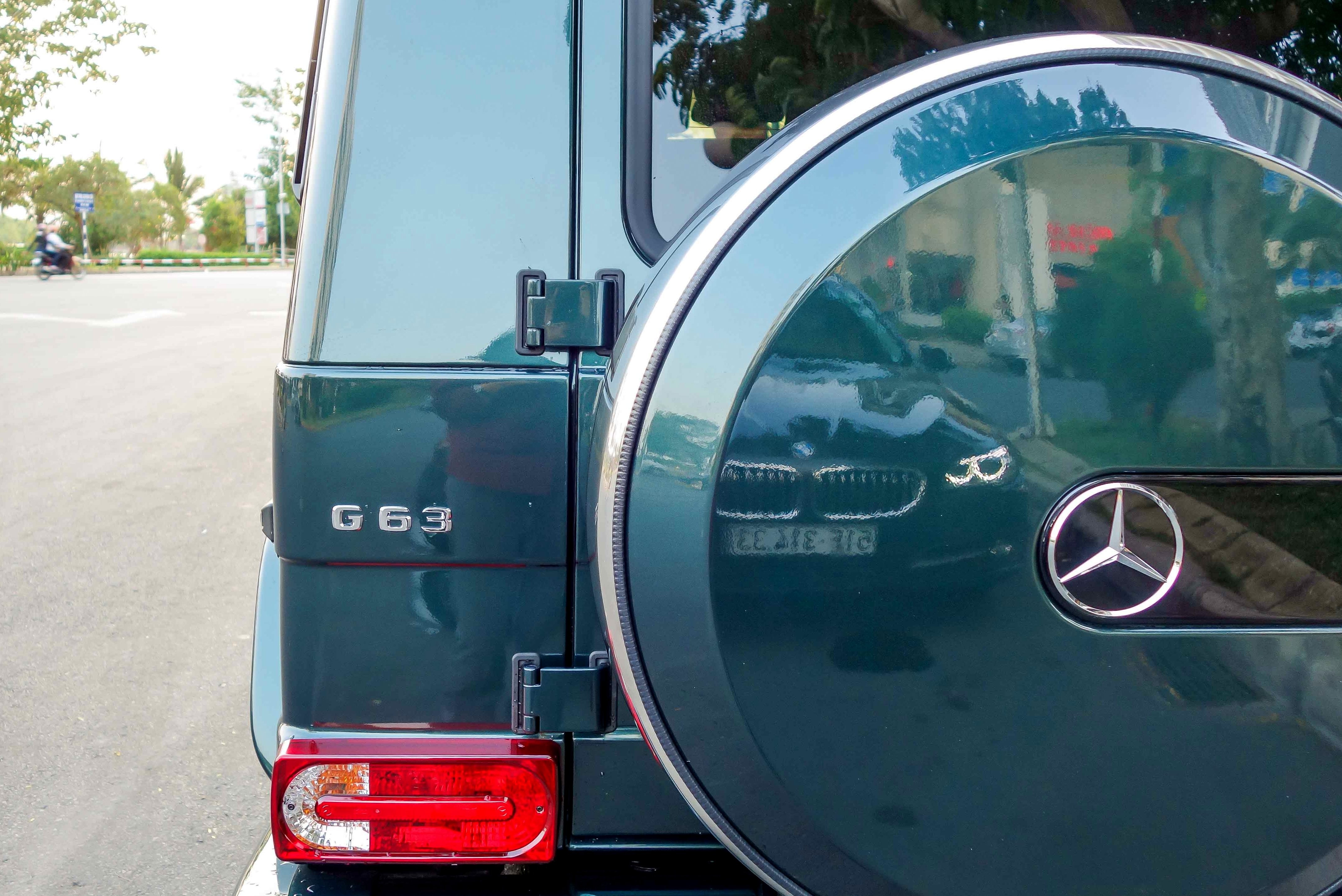 Mercedes G63 AMG màu lạ ở Sài Gòn ảnh 7 Mercedes G63 AMG mau la o Sai Gon anh 7