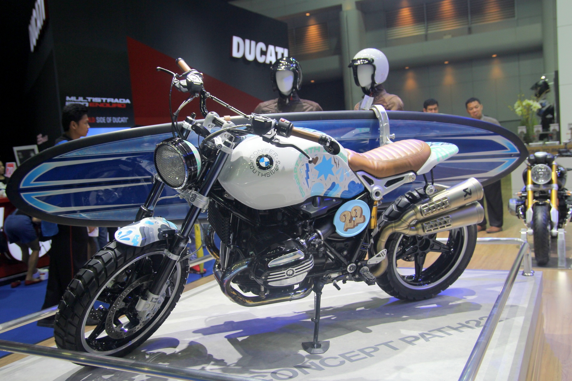 BMW R Nine T cho nguoi thich luot van anh 1