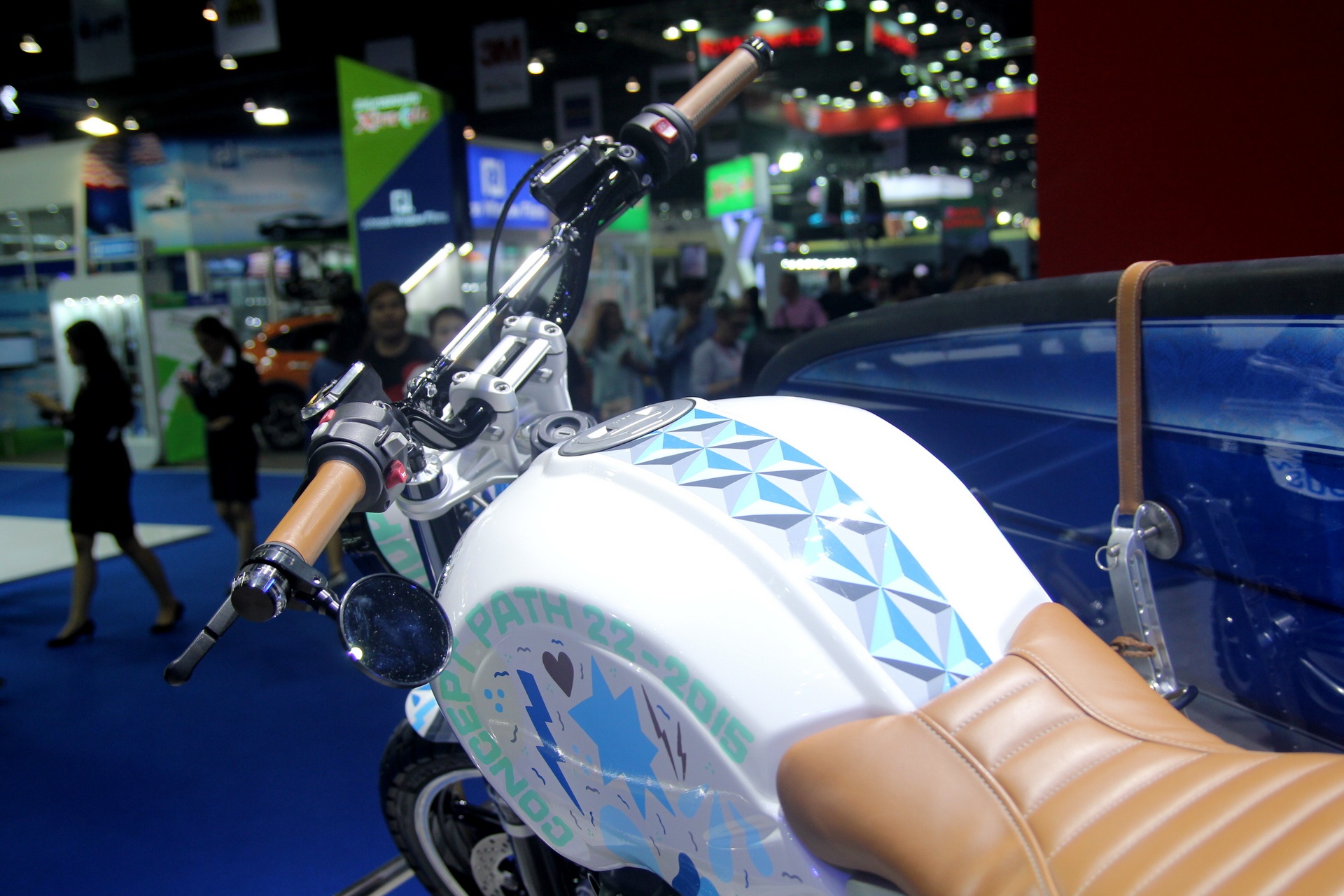 BMW R Nine T cho nguoi thich luot van anh 7