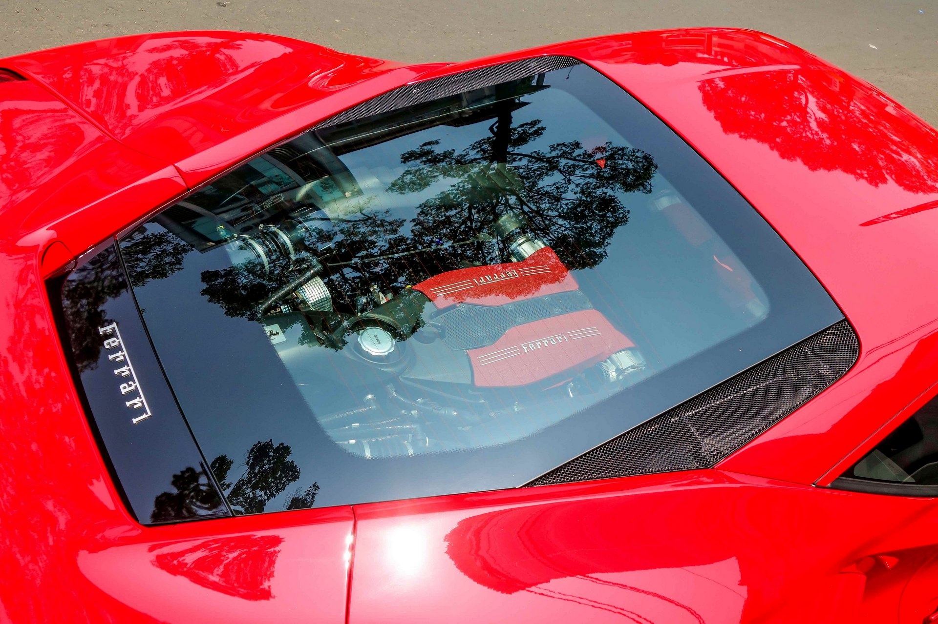 Ferrari 488 GTB dau tien Viet Nam anh 5