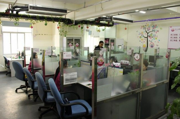 Foxconn lap rap iPhone anh 3