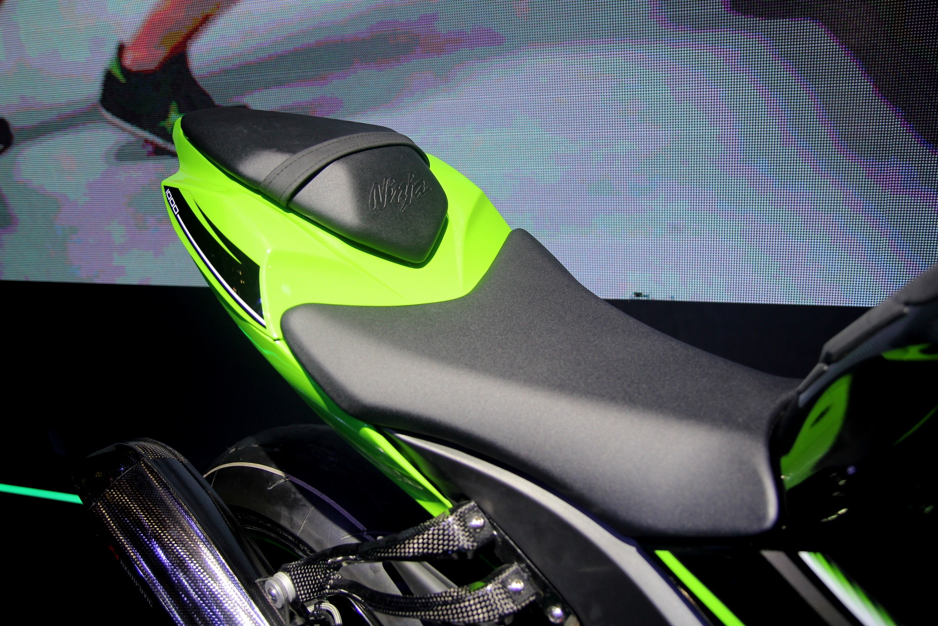 Kawasaki ZX-10R Vietnam Motorcycle Show anh 5