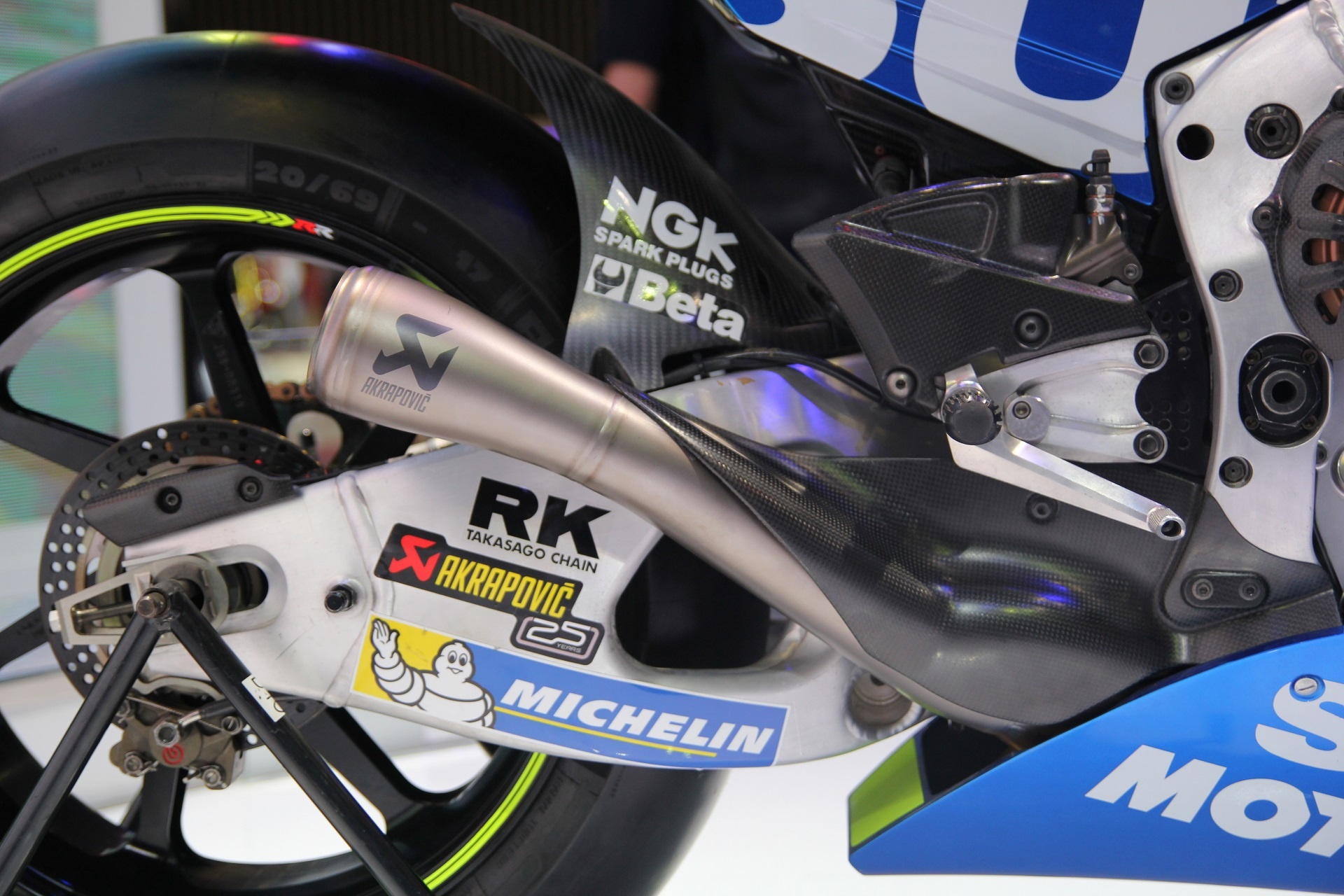 Suzuki GSX-RR tai Vietnam Motorcycle Show anh 5