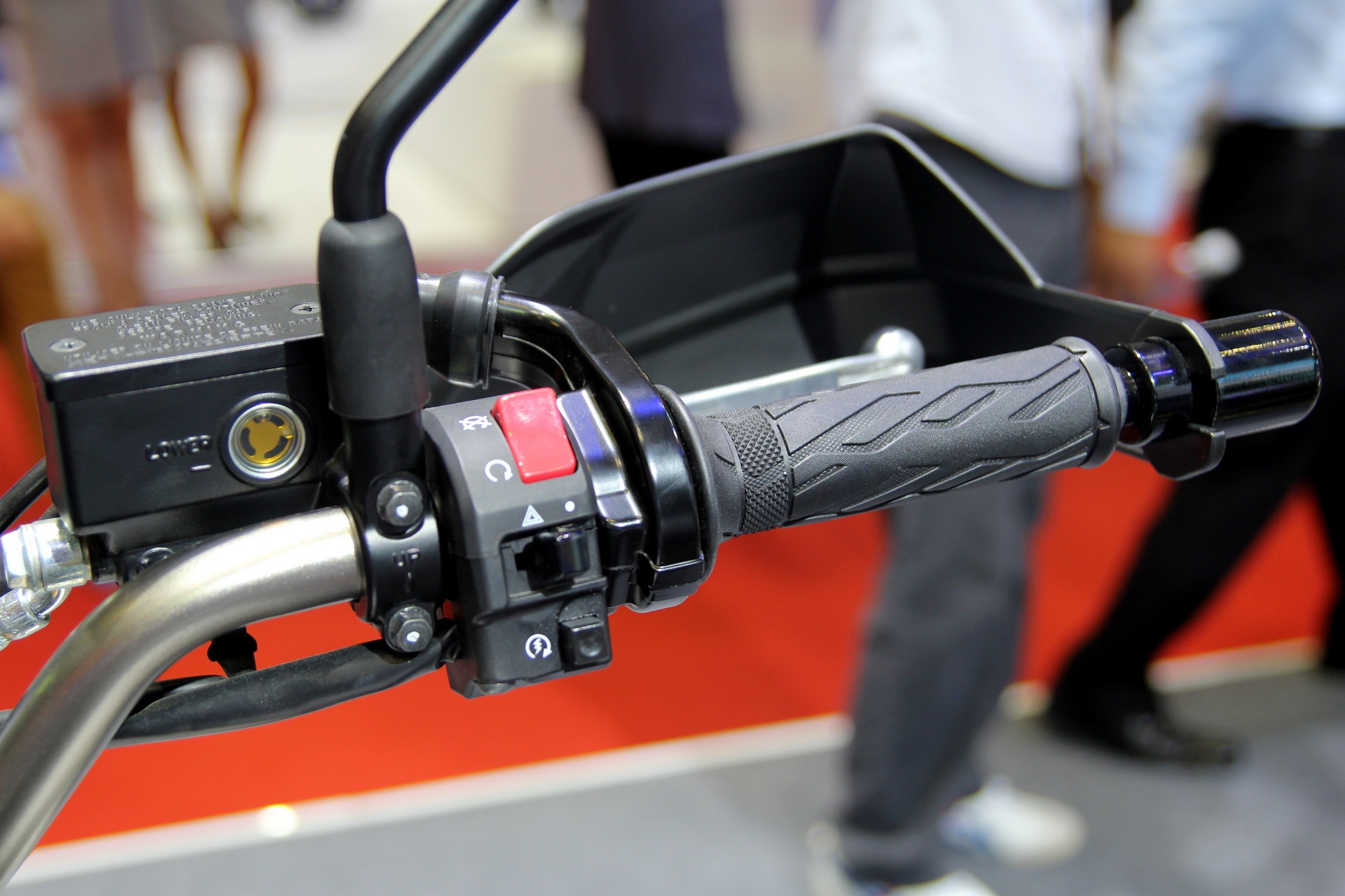 Suzuki V-Strom 1000 tai Viet Nam anh 9