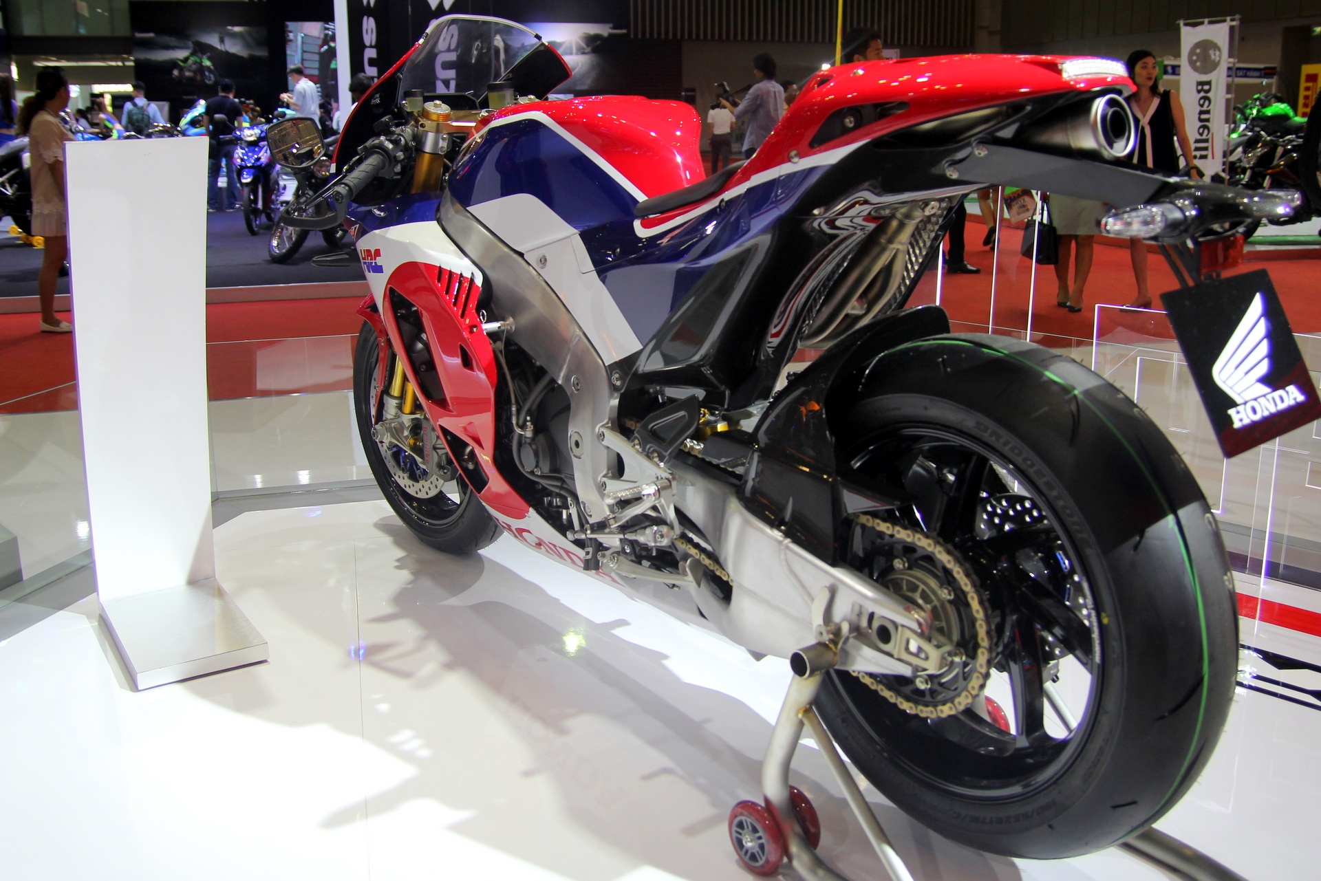 Sieu moto Honda RC213V-S tai Viet Nam anh 3