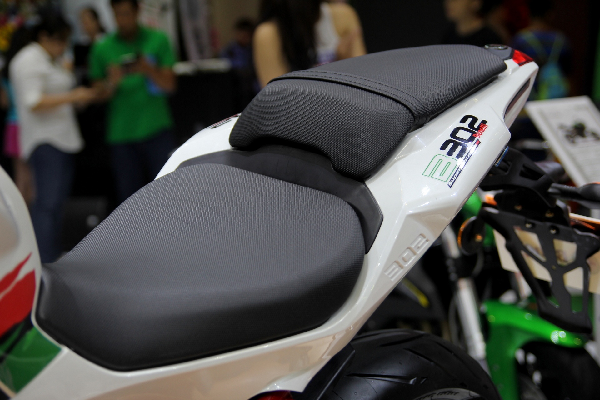 Xe con tay Benelli Tornado 302 ra mat tai Viet Nam anh 7