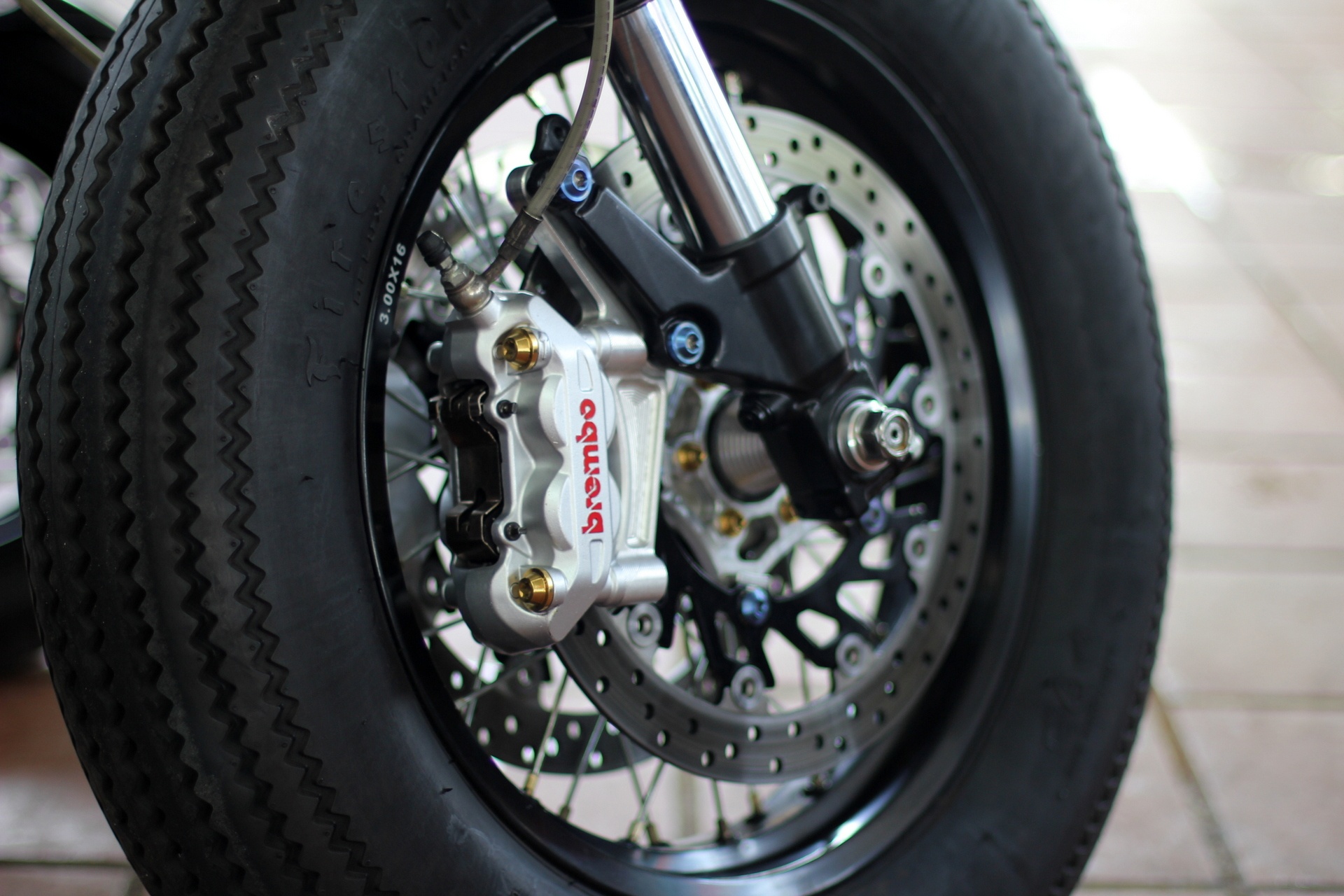 Xe do cua biker Sai Gon anh 4